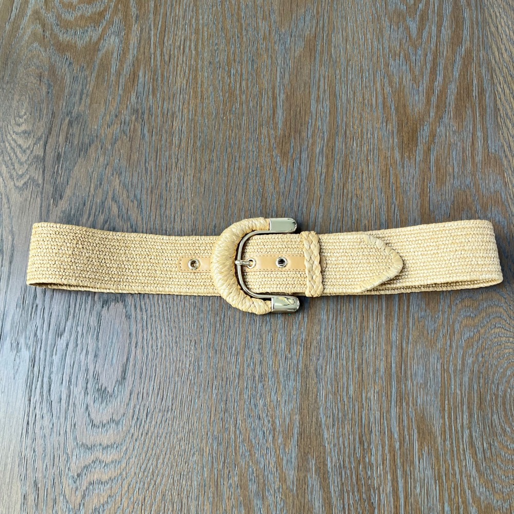 White. House black market  Raffia Straw Wide Waist Belt Beige Tan Gold Buckle